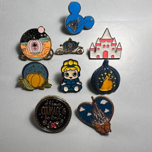 Cinderella Lapel Pin Glass Slipper Pumpkin Princess Carriage Jewelry Brooch Pin - Picture 2 of 7